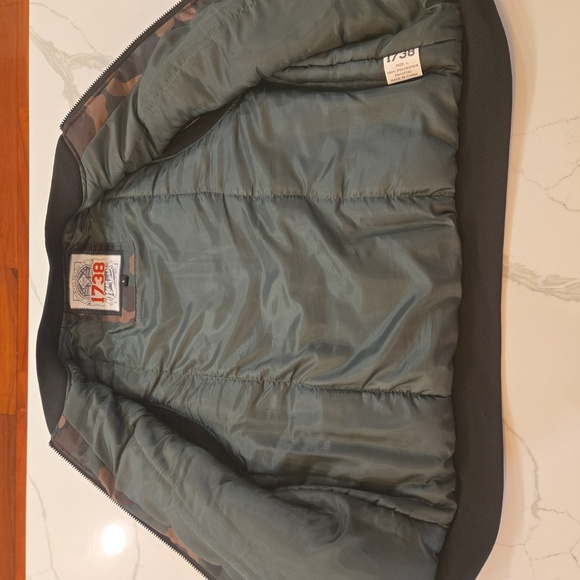 1738 New York Mens Full Zip Camo Embroidered Puffer Vest Green Size Large - Picture 6 of 13